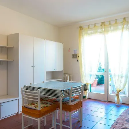 Villa Aranci 5 *